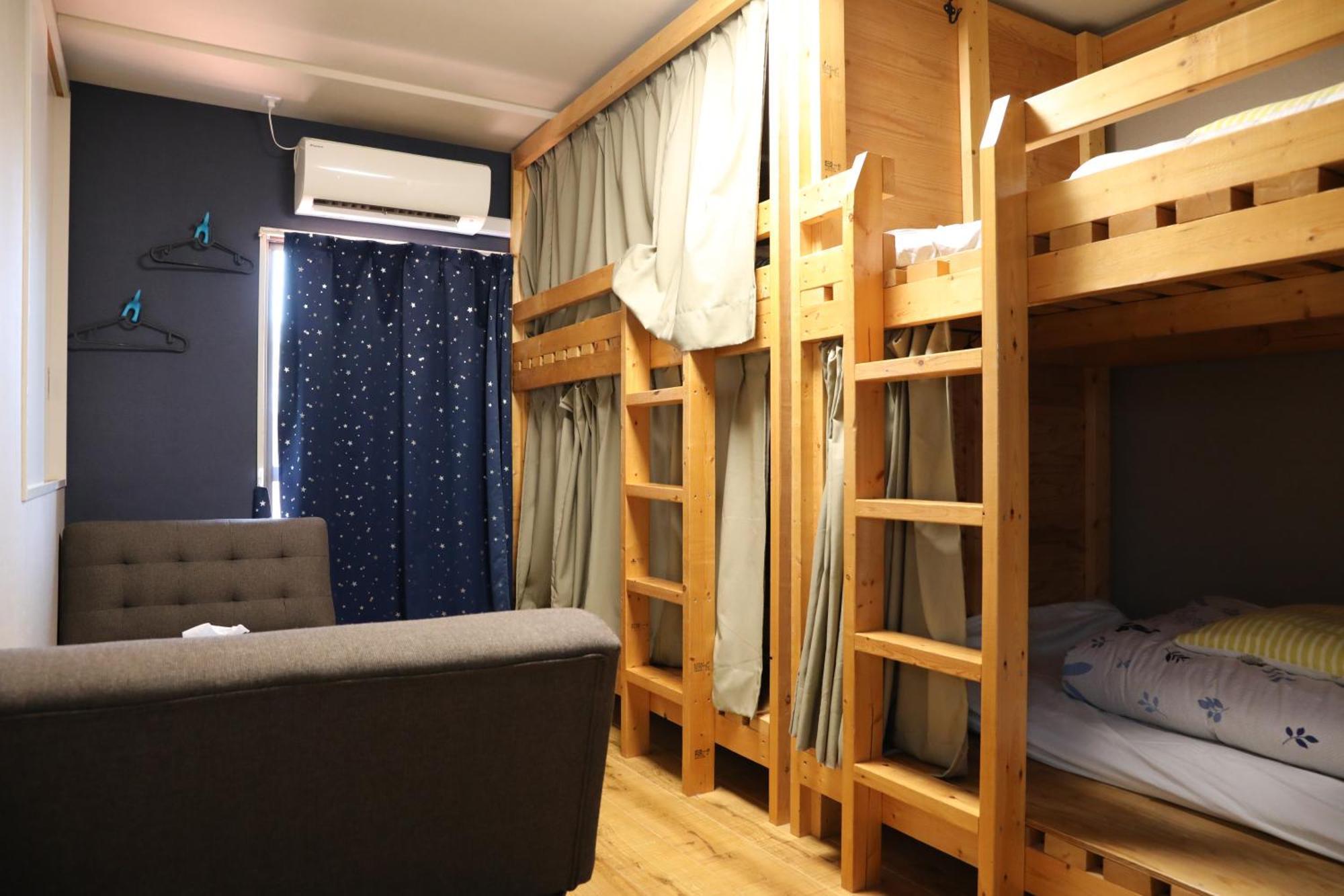 Guesthouse Yours Osaka Exterior photo